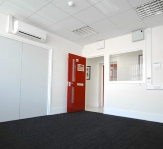 West Wing Business Centre - Milton Keynes MK2