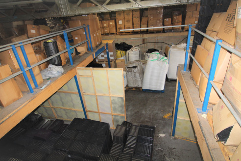 Lock-up Warehouse with Gross Internal Area of 2,000 ft2 plus 1,800 ft2...