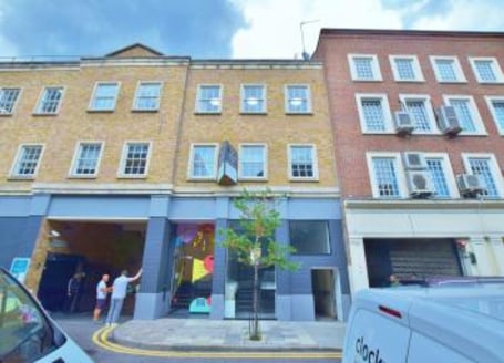 Available immediately Stunning 3rd floor office accommodation...
