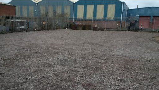 Location\n\nThe yard is located on the Izons Industrial Estate, Oldbury Road, West Bromwich. Junctions 1 and 2 of the M5 are both within 3 miles.\n\nDescription\n\nA regular shaped rough surfaced yard with palisade/concrete post fencing and palisade...