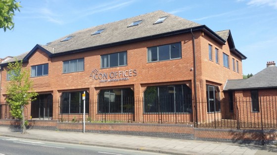 Attractive serviced office accommodation benefitting from meeting rooms, flexible terms, bills included, car parking and now available to let. 24/7 access.

The offices suites are situated on High Road Chadwell Heath, which sits between Chadwell Heat...