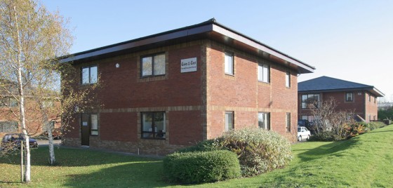 Modern office development on the edge of Flint with on site parking. Close to town centre and A55

Recently refurbished to provide open plan and self contained offices with excellent natural light.

High speed broadband up to 80Mbps available

Buildi...