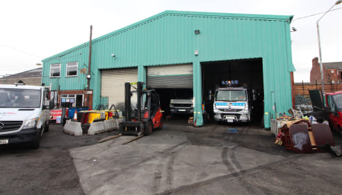 Modern industrial premises with THREE roller shutter doors and office accommodation close to Birmingham City...