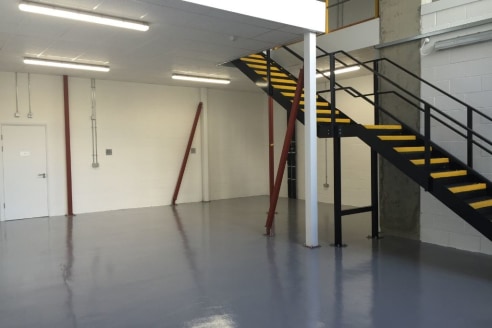 Self-contained studio/office unit arranged as open plan accommodation over ground floor and mezzanine levels. The unit has been finished to a good decorative order with white wash walls, painted concrete floor, recessed lighting and 3 phase power as...