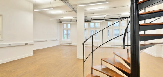 Fully Refurbished offices comprising 1,900sq ft arranged over first and second floors with excellent natural light.\n\nAvailable Units\n\nUnit/Floor\nSize (Sq ft)\nRent (psf) (&pound;)\nRates (psf) (&pound;)\nService (psf)...