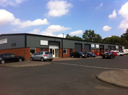 MODERN WORKSHOP PREMISES - GATESHEAD

 Available December 2019

 Central Location

 Adjacent to the A1

 On site Parking

DESCRIPTION

The premises are of steel portal frame construction with concrete floors, brickwork and plasticol coated metal clad...