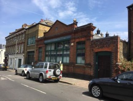 SHORT TERM LET - The subject property currently provides a basic light industrial property on various floor levels. Available as 3 separate areas.\n\nLocation: Wandsworth is approximately 8 miles SW of central London. Nearby towns include Wimbledon,...