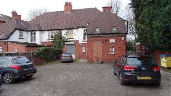 Two storey office premises close to DUDLEY TOWN CENTRE with generous car parking to the...