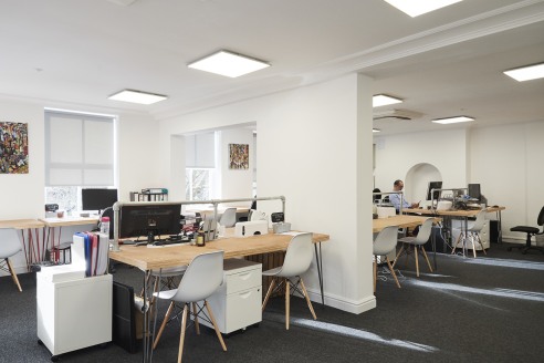 ALL INCLUSIVE serviced office suites on ST PAULS SQAURE. Various sized suites and options available from &pound;150...