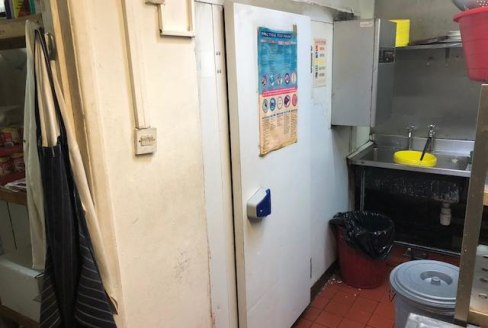 Clarke and Lloyds property consultants are pleased to offer this fantastic opportunity to acquire an A3 premises in the heart of Bricklane. Bricklane is famous for a large variety of curry houses and number of tourist attactions....