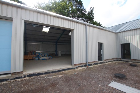 New build industrial/warehouse unit