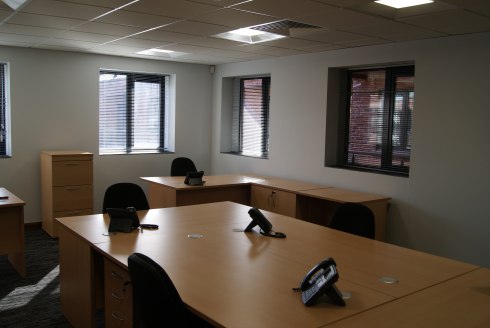 High specification offices with car parking.

229 sq ft - £600 per calendar month plus VAT