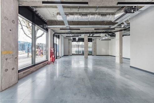 The property provides ground floor commercial use (Class B1) within a mixed-use 5 storey property. The interiors have exceptional natural light with floor to ceiling windows, contemporary suspended lighting, exposed concrete and raised floor. 

The p...