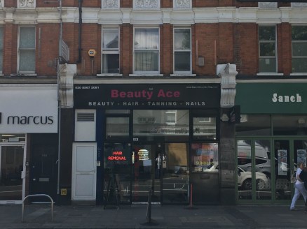RETAIL PREMISES AVAILABLE ON A LEASE REASSIGNMENT! This property is now available, located opposite the proposed new access to Ealing Broadway Station, amongst high street names such as KFC, Paddy Power and other big names. Offering large internal sp...