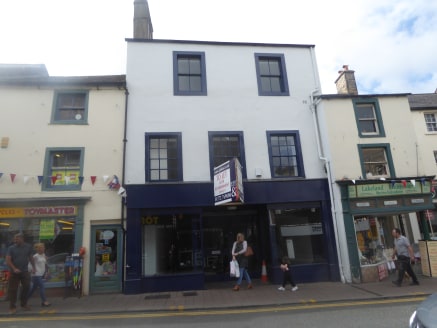 The property comprises a mid-terrace building being of rendered stone construction, beneath a pitched tile roof and benefits from full width timber display frontage to Middlegate, and open plan ground floor sales accommodation. Ancillary/storage acco...