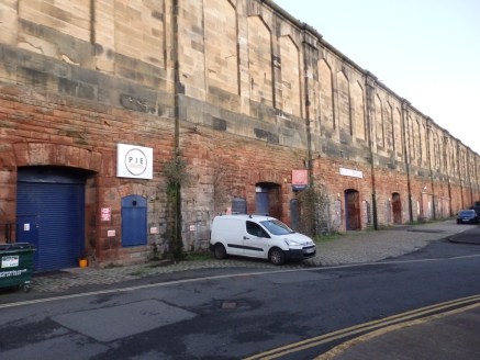 Versatile railway arch premises ideal for workshop and/ or storage use.<br><br>Internally the accommodation comprises open plan workshop/ storage area with perimeter power points, small office and WC.<br><br>ACCOMMODATION<br>Workshop 184.8.0 sq m (1,...