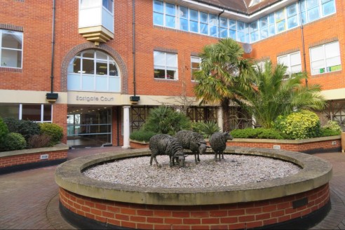 The available accommodation comprises the entire 3rd floor of the rear building which provides Grade A quality open plan office accommodation, currently fully fitted to form an impressive reception area, a series of large meeting rooms and open plan....