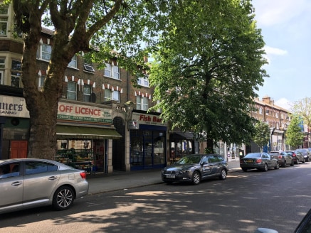 This A3/A5 unit is now available on a new lease, on this busy tree-lined road next to West Ealing Station (Crossrail). For more information please call Rolfe...