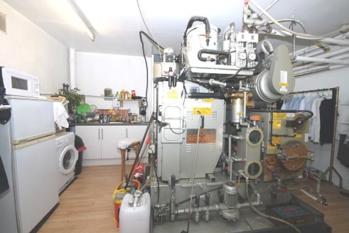 Victor Michael is pleased to offer the sale of a successful dry cleaning and laundry business established in 1969. Situated in Hackney, this reputable business is surrounded by residential properties which places the business in a lucrative location.