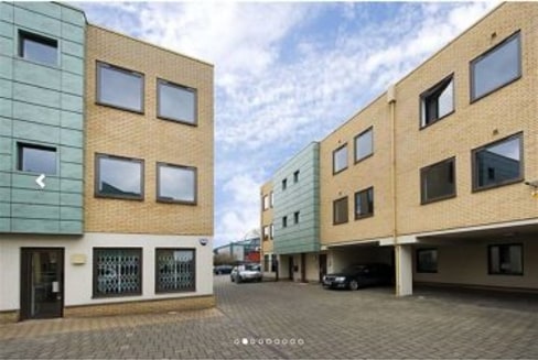 Modern office suite on first floor together with 1 car...