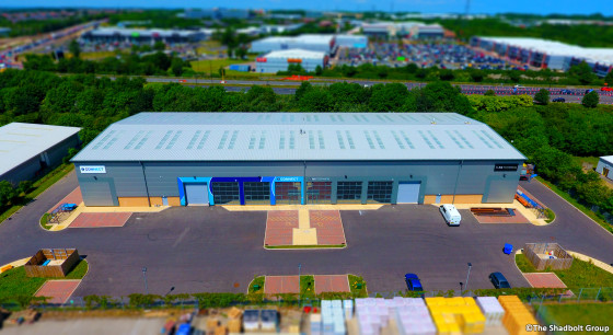 - High bay industrial / warehouse units.

- Includes office / ancillary area with full heating and lighting.

- Minimum 35kn/m2 floor loading.

- Dedicated secure service yards with potential dock loading.

- Designated car parking.