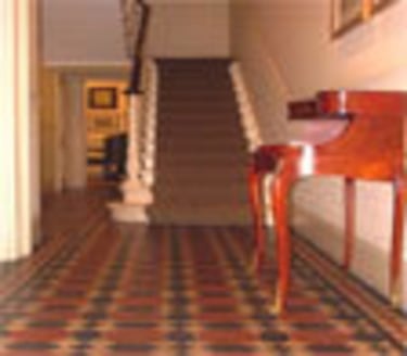 28 Eccleston Square