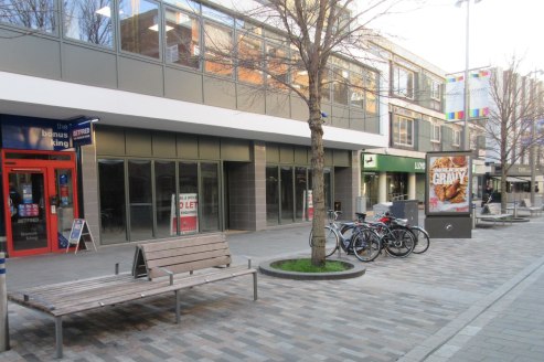 Prominently positioned town centre restaurant unit