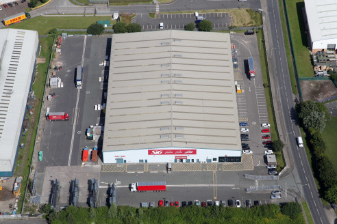 Detached industrial warehouse facility on a self-contained site. 5 level access electric up and over roller shutter loading doors. Large dedicated service yard. 360-degree circulation. Steel portal frame construction. Dedicated staff car parking. 6.0...