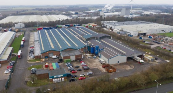 Description\n\nLocation\nThe units are situated on Potter Place which is located on the well established Pimbo Industrial Estate, Potter Place is accessed directly off Pimbo Road (A577) which provides direct access to J5 of the M58 (0.25 miles), whic...