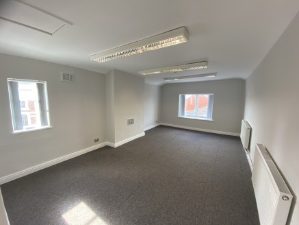 A self contained refurbished office building over 3 floors in the centre of Chester. The property extend to 2,277 sq ft and provides open plan and private office space together with kitchen, WCs, basement storage and external yard. Available on a new...