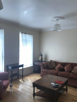 A great opportunity to purchase a well located freehold property which consists of a good size ground floor commercial unit and then a split level three bedroom flat on the first and second floors with the added bonus of a private garden and private....