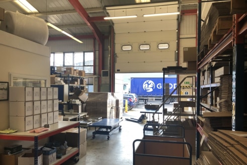 The premises provide a modern, high quality industrial business unit in Central Guildford, with a good eaves height and high quality fully fitted air conditioned office accommodation on ground and first floors. Two small workshop / light assembly roo...