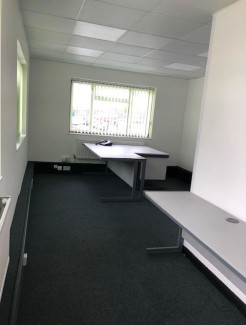 NEWLY REFURBISHED. Situated in Cheshunt industrial area with good transport links to London we are pleased to offer this 1ST FLOOR OFFICE to let. Electricity, water and business rates are inclusive. CCTV on site. Parking available plus access to a vi...