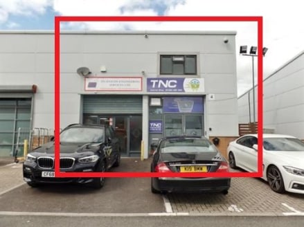 A particularly spacious, two-storey, modern commercial unit situated in a most convenient location with excellent road networks close by. Recently utilised as an industrial Hot Food kitchen delivery hub, with an additional first floor office suite, t...