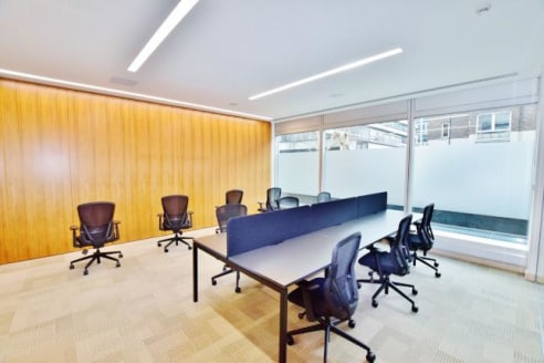 Available immediately High-quality office space available on Baker Street...