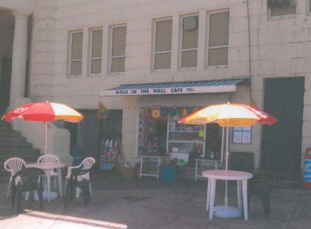 A unique snack bar opportunity located in the sea defence wall on the Lower Promenade in a monopoly position at Gynn Square. Popular with dog walkers, cyclists, walkers and visitors the business has been established for approximately 100 years....