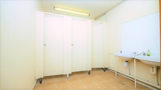 Contemporary A2 office space to rent in a commercial unit. Located just 5 minutes away from Lea Bridge Road Station, the unit is easily accessible and provides private parking onsite.