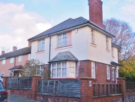 3 bedroomed detached dwelling house most recently put to office use. The property would benefit from a complete overhaul including reconfiguration of the ground floor layout and full refurbishment throughout....