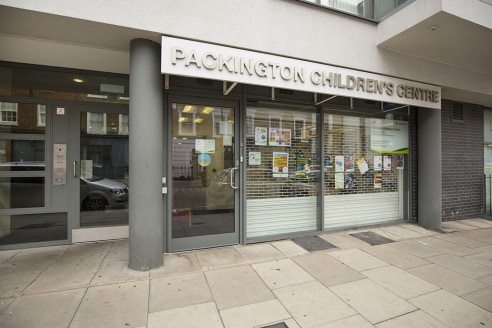 Comprises the part ground floor of this fairly modern new build mixed-use commercial and residential development. The space comprises reception area at front with rear open plan office, partitioned small meeting room, kitchen and large consultation r...