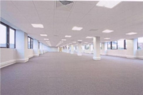 Property Type\nOffices\n\nAvailability\nTo Let\n\nSize\n5,364 sq ft\n\nRent\n&pound;19.50 per sq ft\n\nEnergy Performance Rating\nUpon enquiry\n\nHigh Quality Contemporary Town Centre Offices\n\nKey Features\n\n* Extensively Refurbished\n\n* VRF Air...