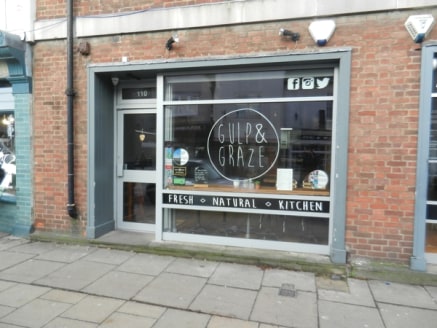 The premises are located on Micklegate just through the impressive Micklegate Bar, the 12th Century gateway to the historic city of York and comprise a single storey restaurant with external covered...