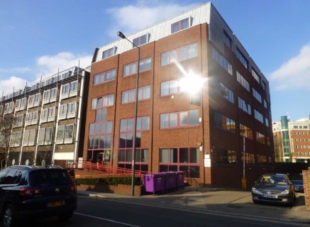 Grove House is a well maintained 1980's built office block which benefits from a large ground floor entrance reception, automated passenger lift and male & female washrooms on each floor. The 3rd floor has recently been refurbished and divided by gla...