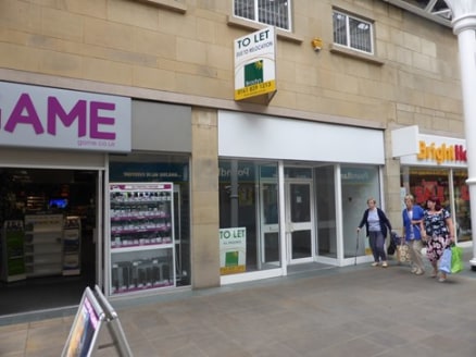 Small Retail Unit To Let Lancaster Cumbria. Bradys.