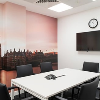 Heathrow Airport - Meeting Room Only