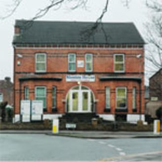 Monton House, Monton Green