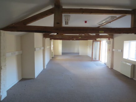 Fully Self-Contained First Floor Offices TO LET 

Rural Location

Extending to 107.3m&sup2; (1,115ft&sup2;)