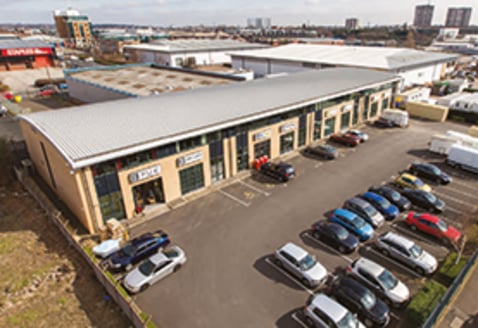 TO LET: Modern Hybrid Warehouse / Business Units 3,000 SQ FT (278 SQ...