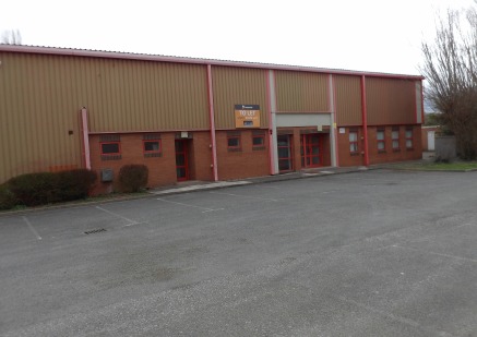 A detached industrial unit stratetically positioned for access to the A548.

16,543 sq ft

Rental - £3.50 per sq ft