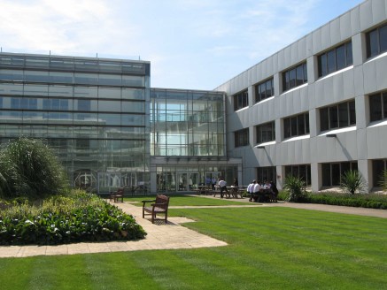 North London Business Park provides contemporary office space in an attractive lakeside parkland setting. Building 4 totals over 220,000 sq ft and currently has 127,000 sq ft available over first and second floor, with large single floor plates of 60...