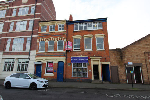 Studio/Office Space to Let in Historic Jewellery Quarter - Total NIA 150 ft2 (13.9 m2)...